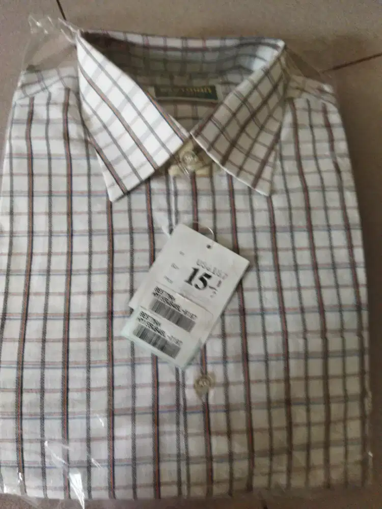 Bestman kemeja kotak- kotak