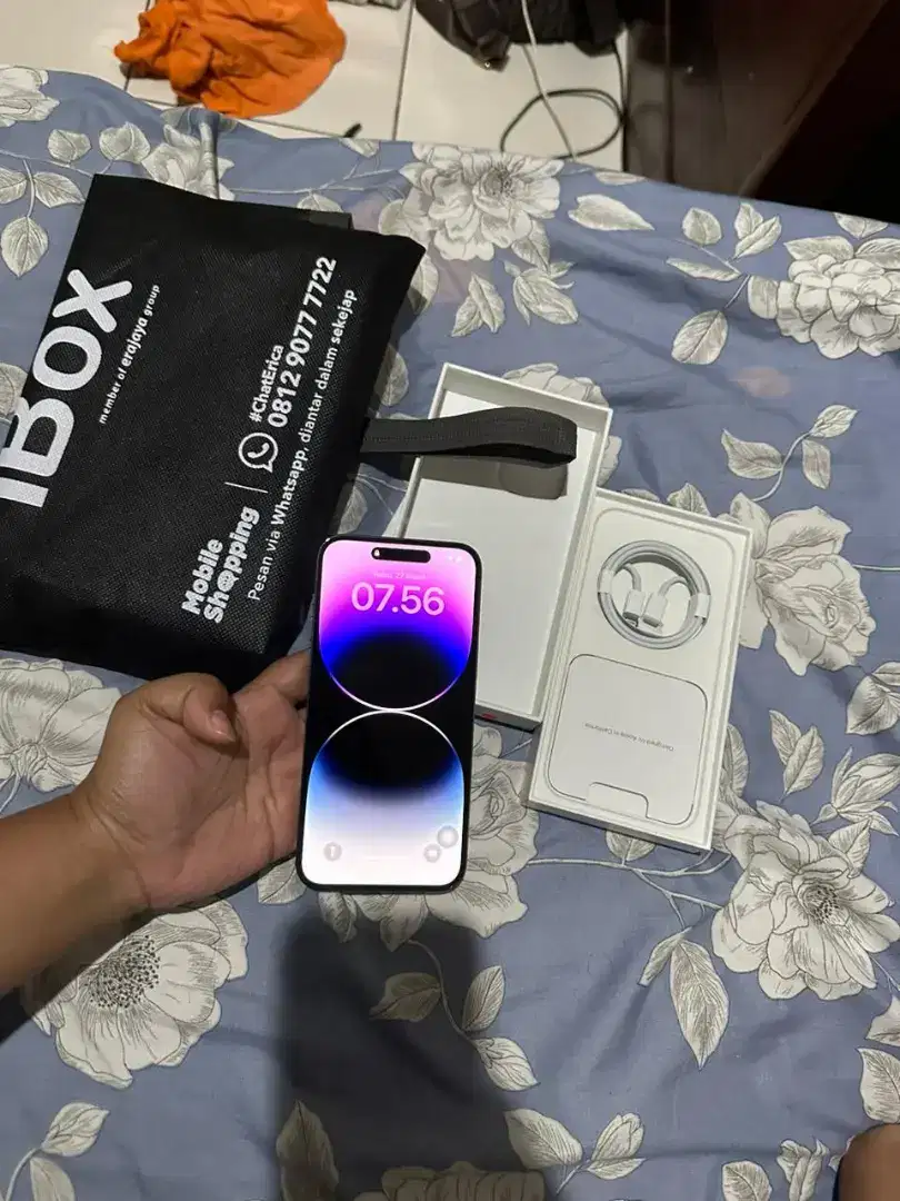 Kamii beli iphone 13 pro max iBox inter  cod langsung di tmpt