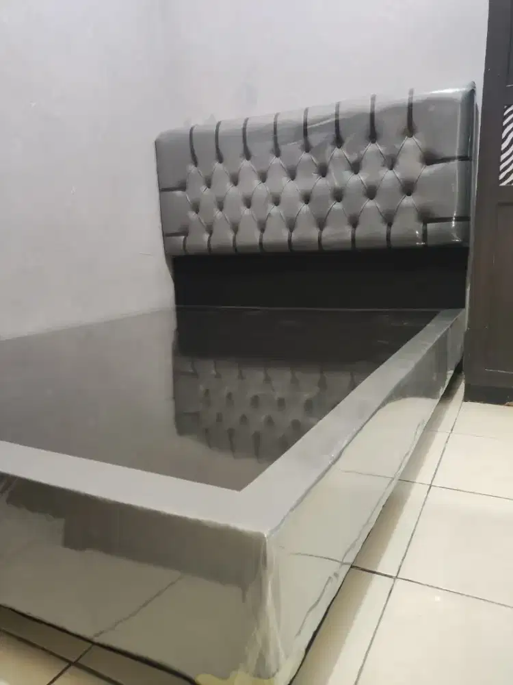 DIPAN/DIVAN MINIMALIS UK.180*200