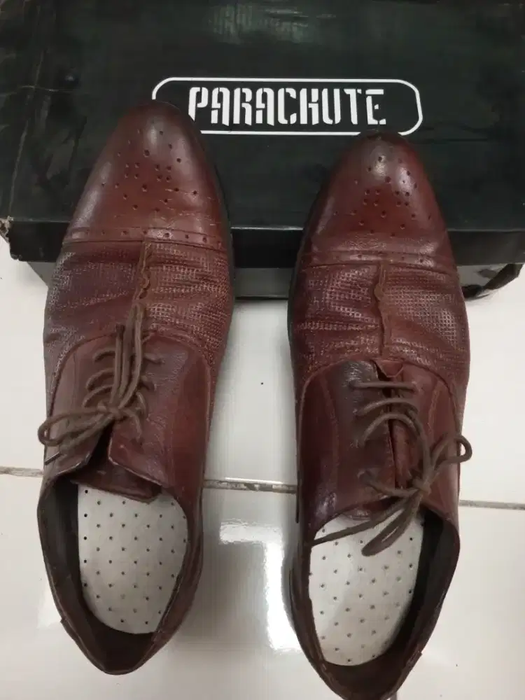 Sepatu Kulit Parachute ORI Coklat size 43