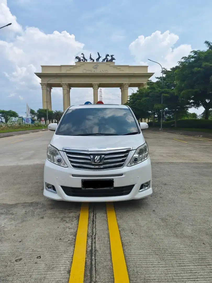 Alphard G AT 2012