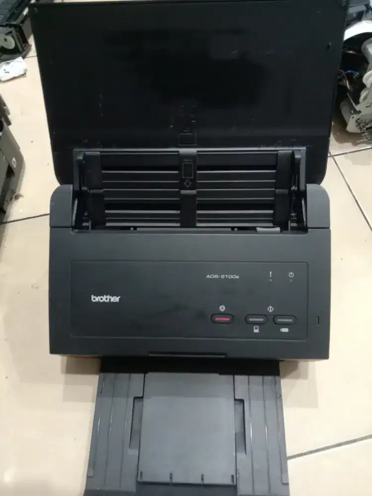Scanner brother Ads-2100e