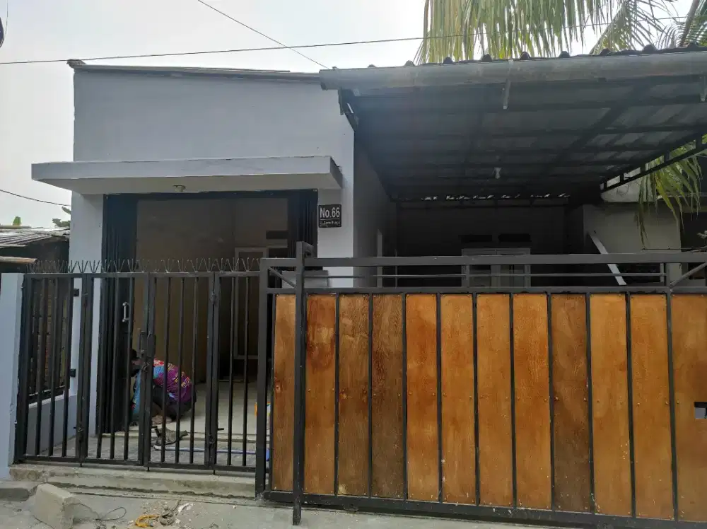 Disewakan Rumah Luas Tanah 98m2 Daerah Graha Raya. Ada Tempat Warung.