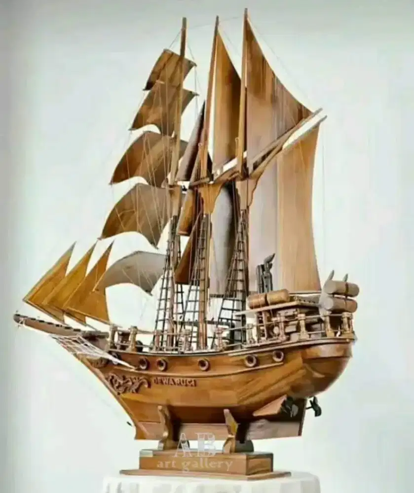 Perahu Layar Dewa Ruci Kayu Jati