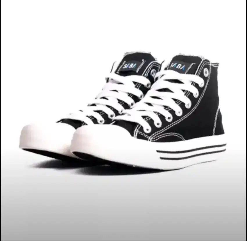 Sepatu Saba Vintage High