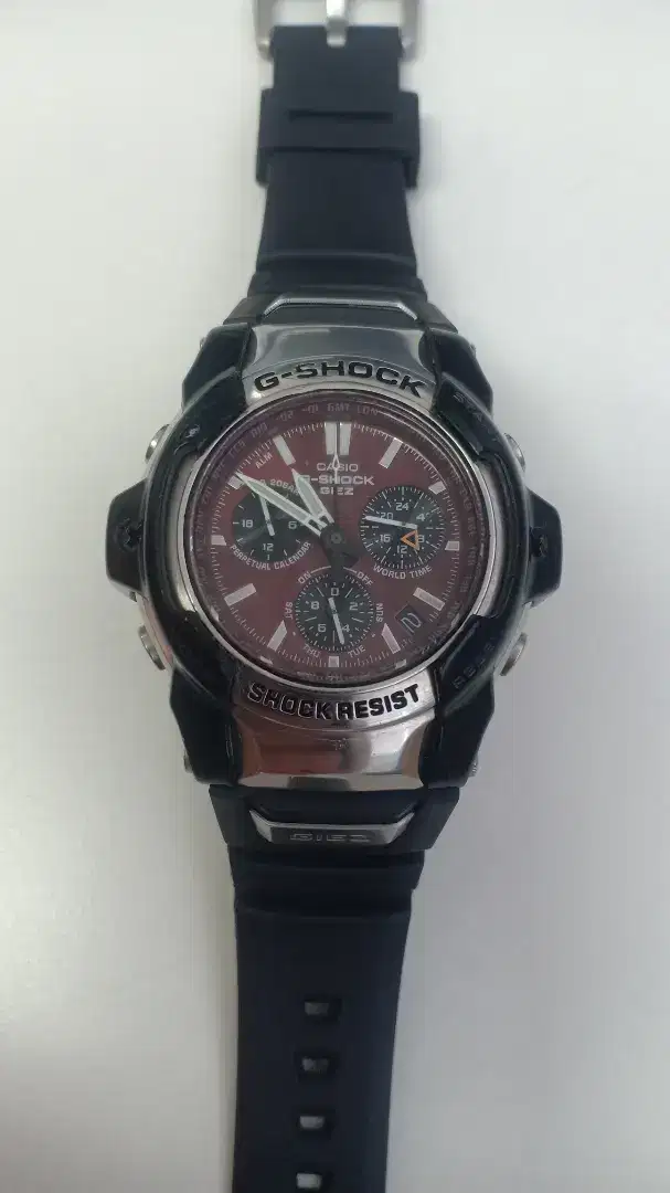 G-Shock Giez red dial rare