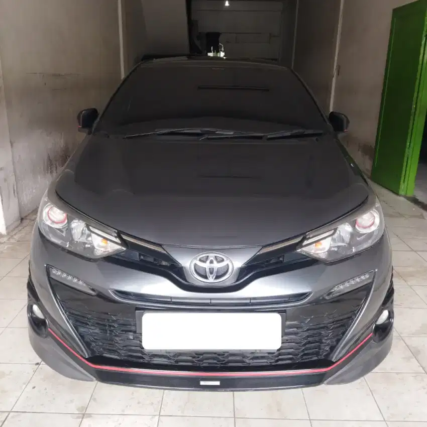 Yaris S TRD Manual 2019