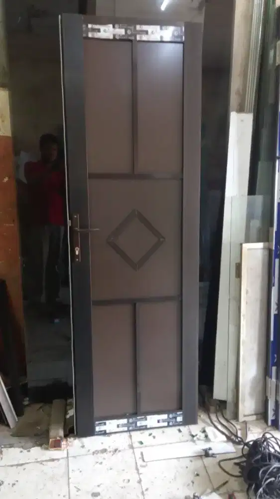 Pintu kamar mandi aluminium