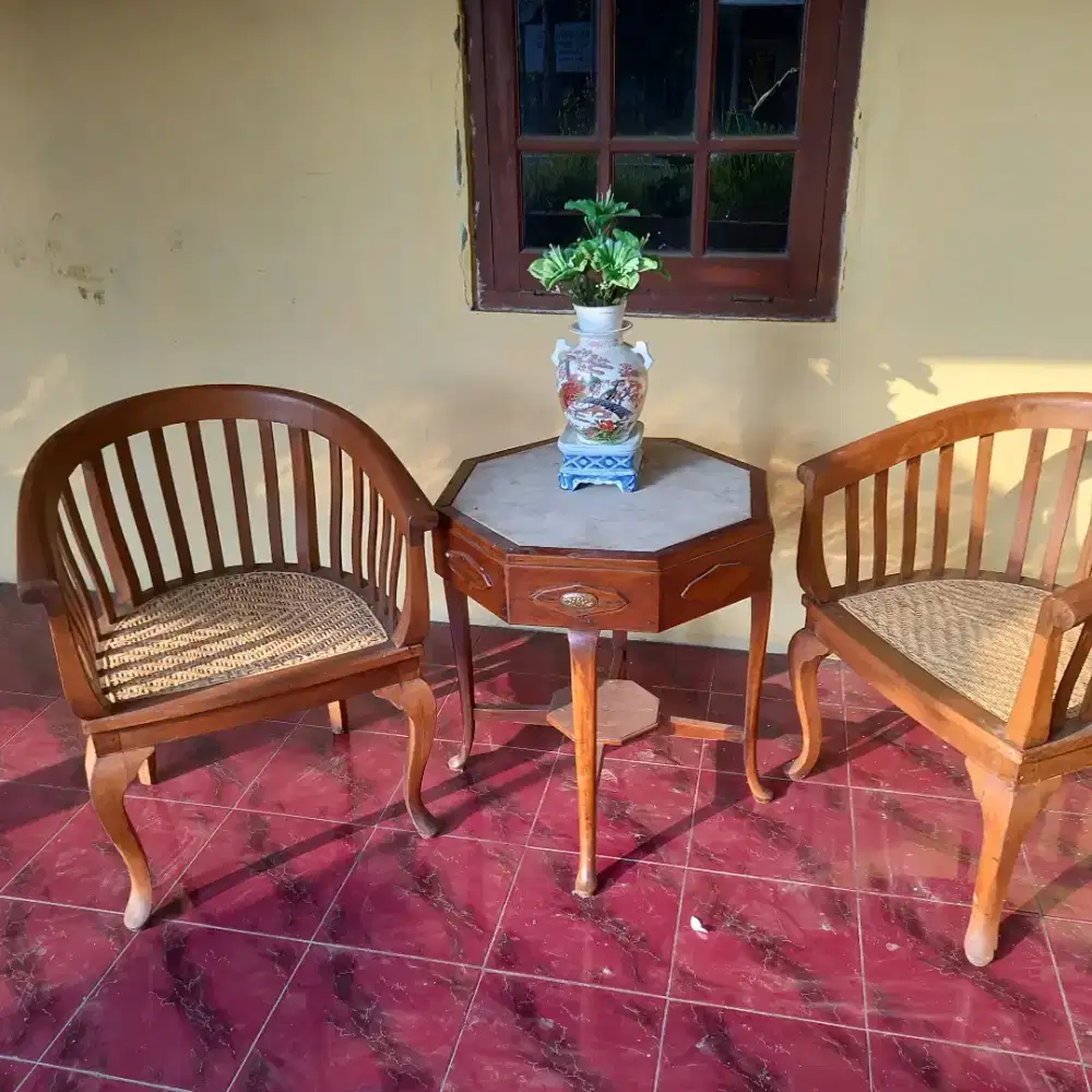 Kursi Lenong atau Betawi Set Terasan Rumah Kuno