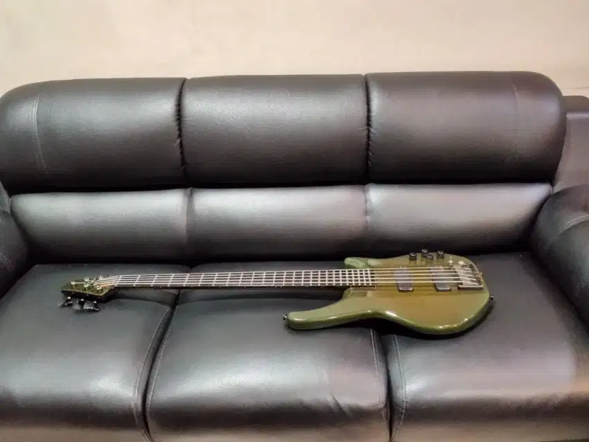 Bass Status Graphite Stealth 5 Strings Made In England Super Rare Bass