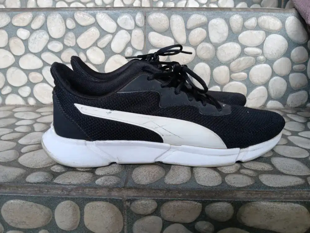 Sepatu pria PUMA original size 45