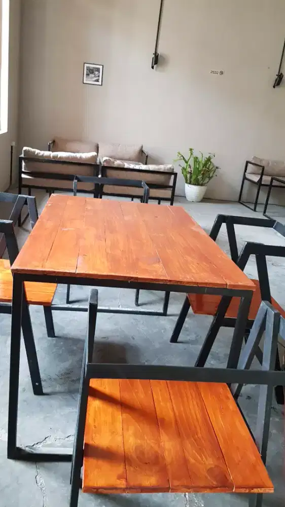 MEJA KURSI CAFE / MEJA KURSI PINUS