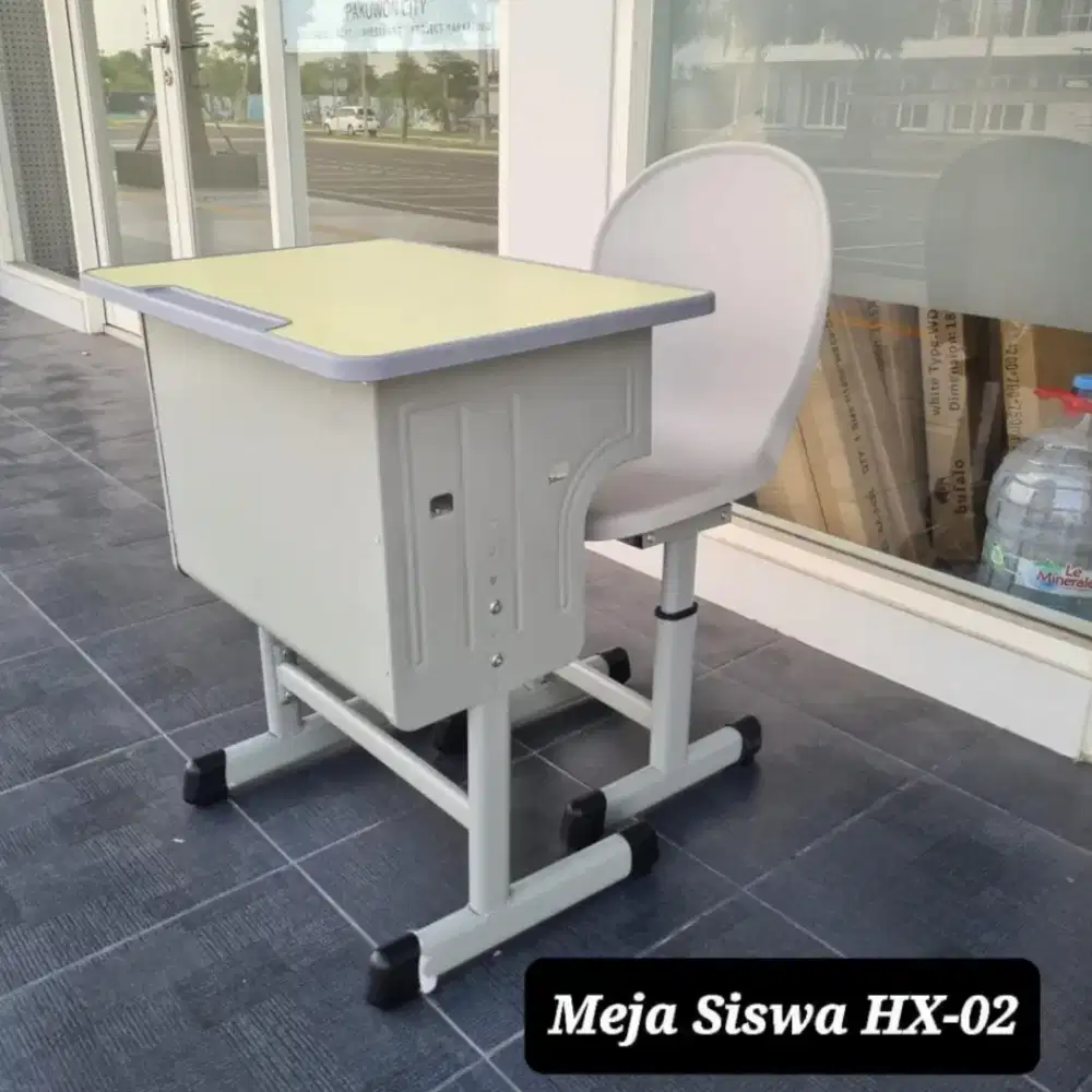 Meja kursi siswa
