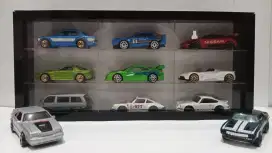 Hot Wheels & Rak Display (Bekas)