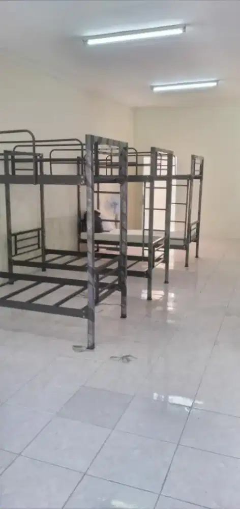 Ukuran 90x200 ranjang tingkat besi