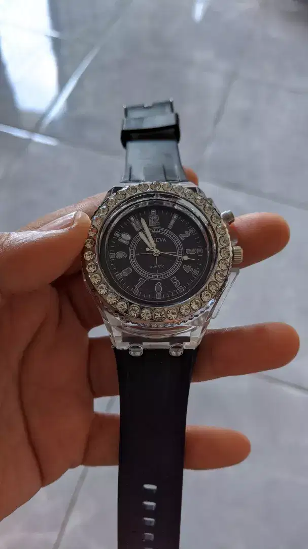 Jam Tangan Keren Wanita