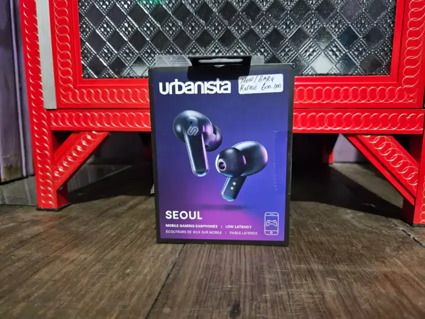 TWS Urbanista Seoul Black Baru Resmi