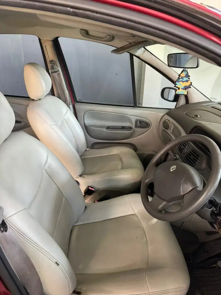 Renault scenic solar diesel