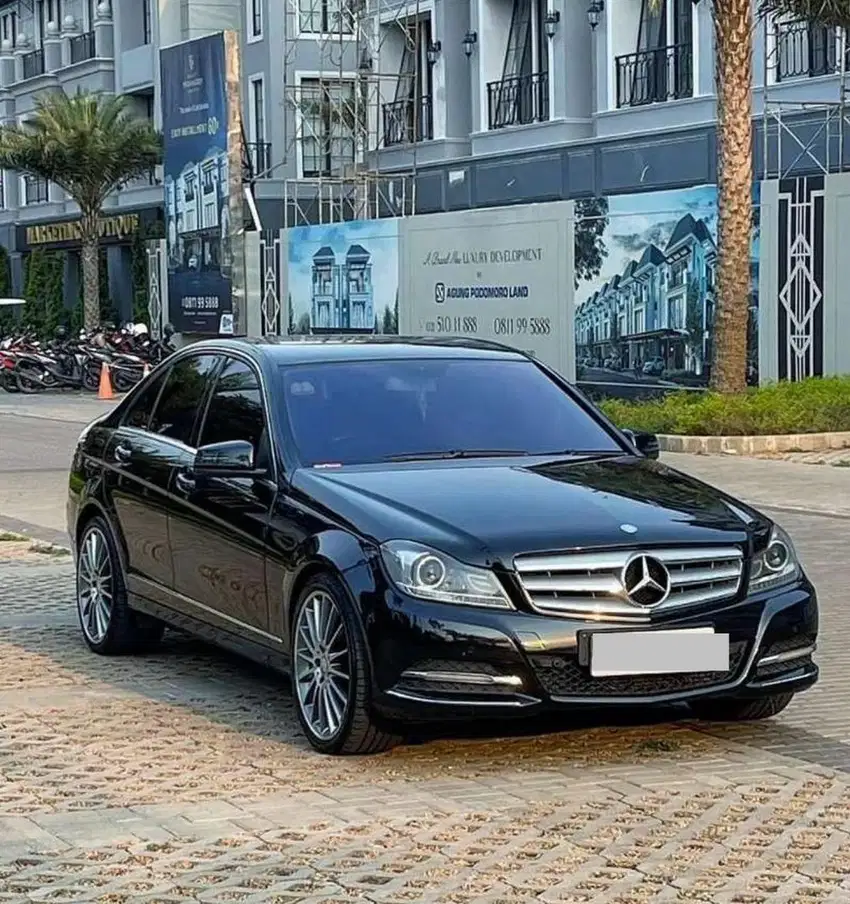 MERCY C200 Mulus Facelift