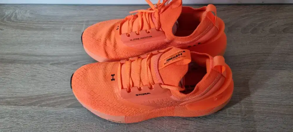 Sepatu Under Armour Hovr Panthom 3 Original Like New