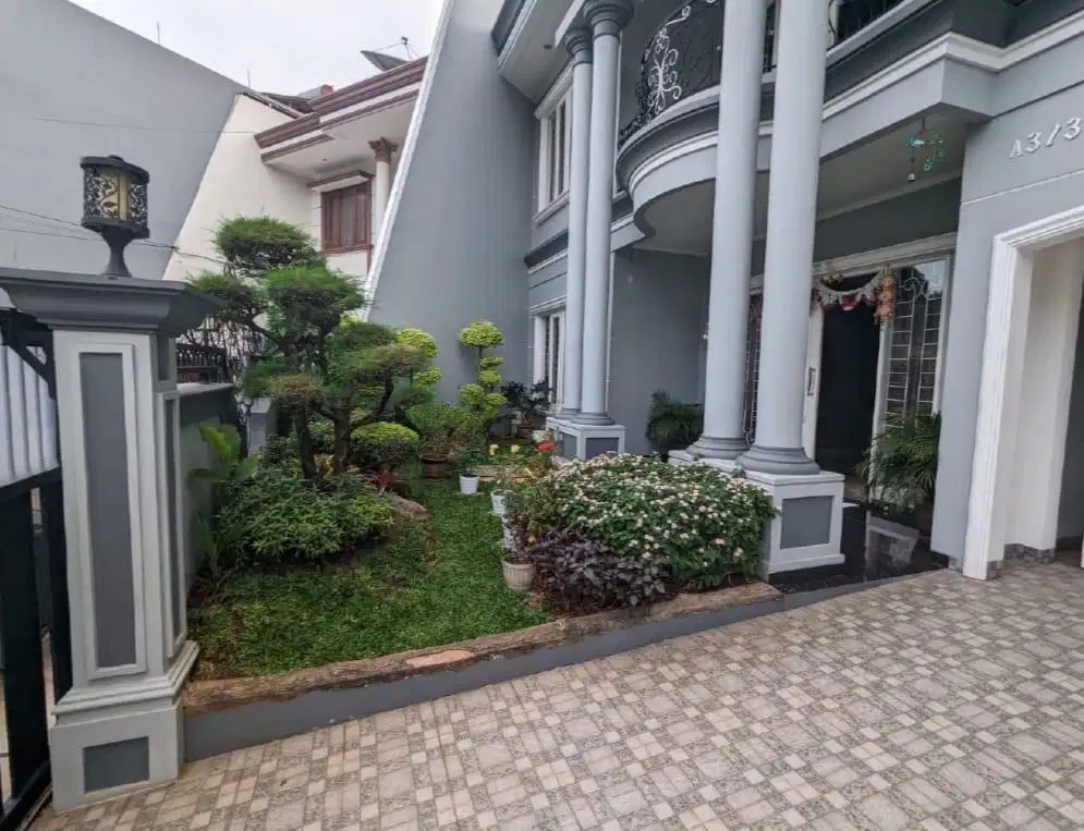 DiJual Rumah Megah di Danau Indah Barat Sunter