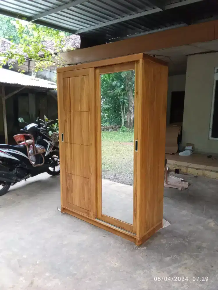 Almari pakaian sliding 2 pintu