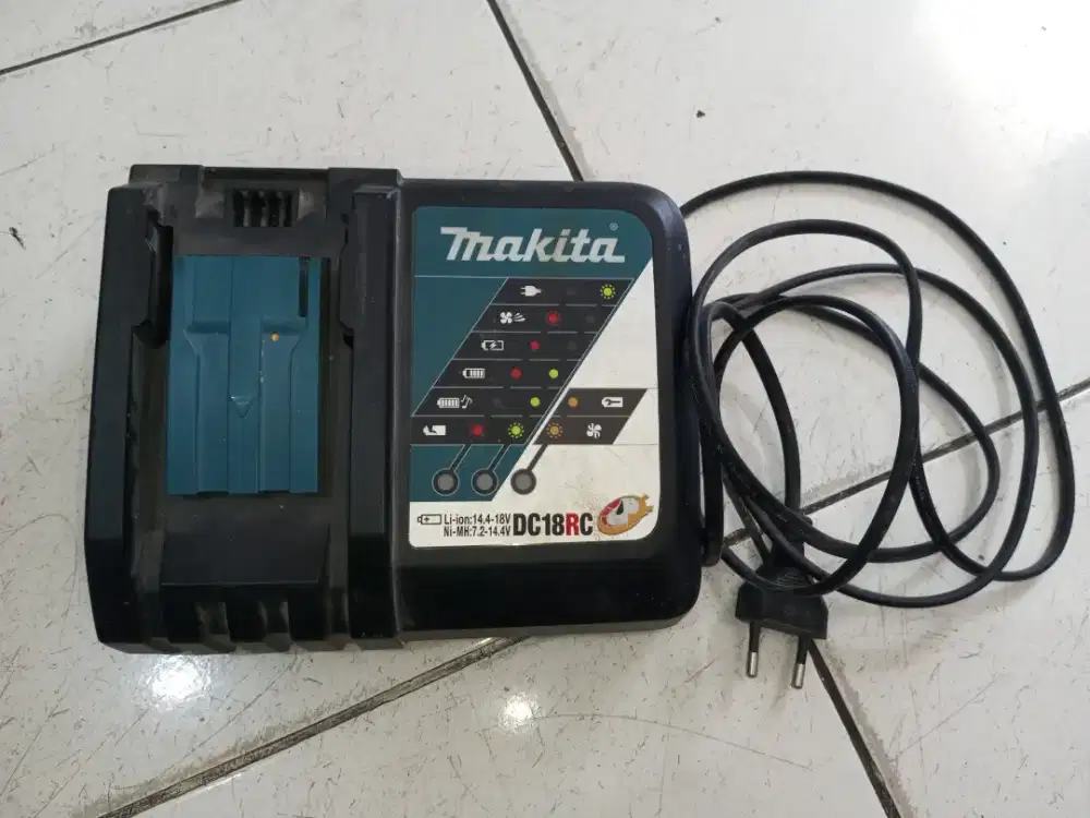 Charger Makita 18v / Casan Makita