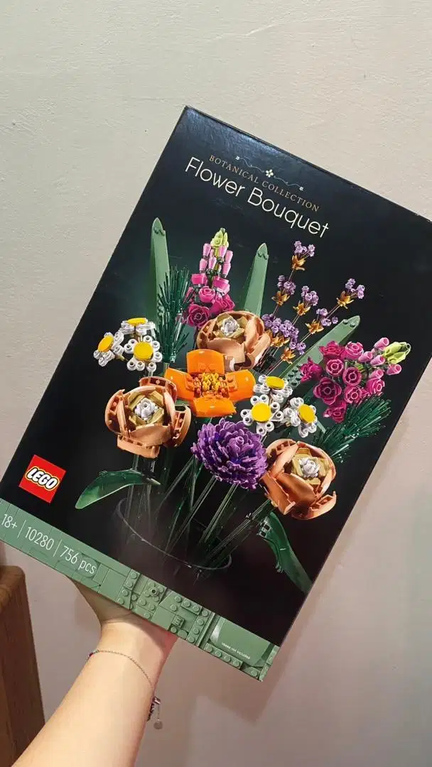 Lego Flowers fullset (free vase)