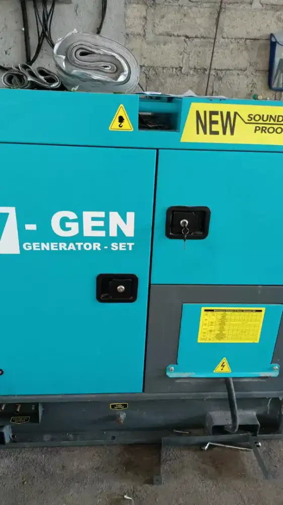 Teknisi genset di Bali