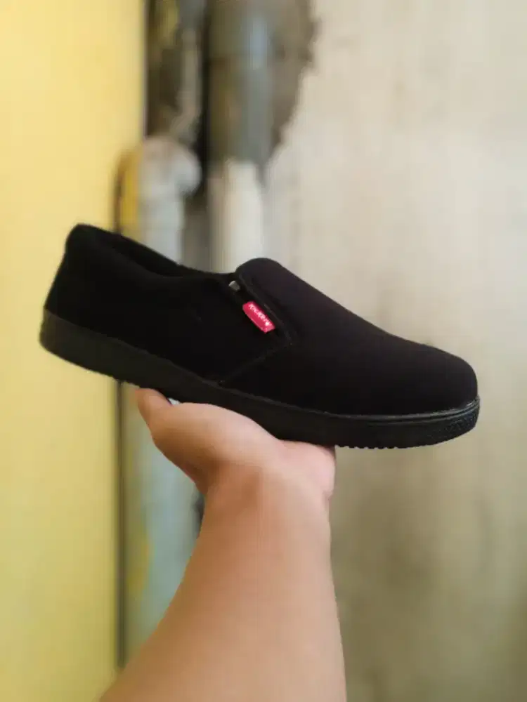 PROMO !!! NEW SEPATU SLIP ON KICKERS