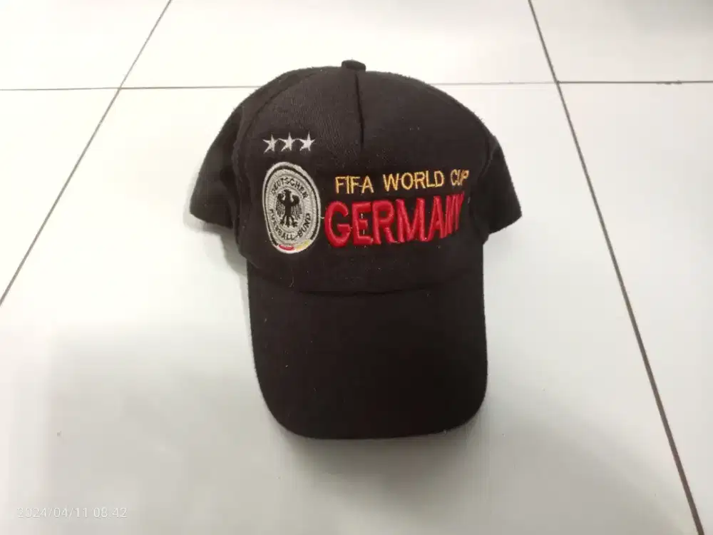 Topi world cup Jerman