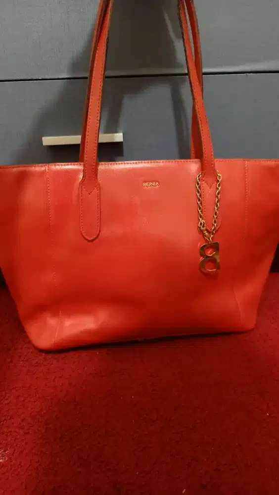 Tas Bonia authentic original