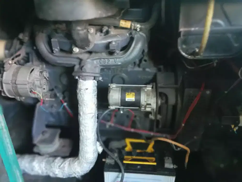 Teknisi genset area Bali