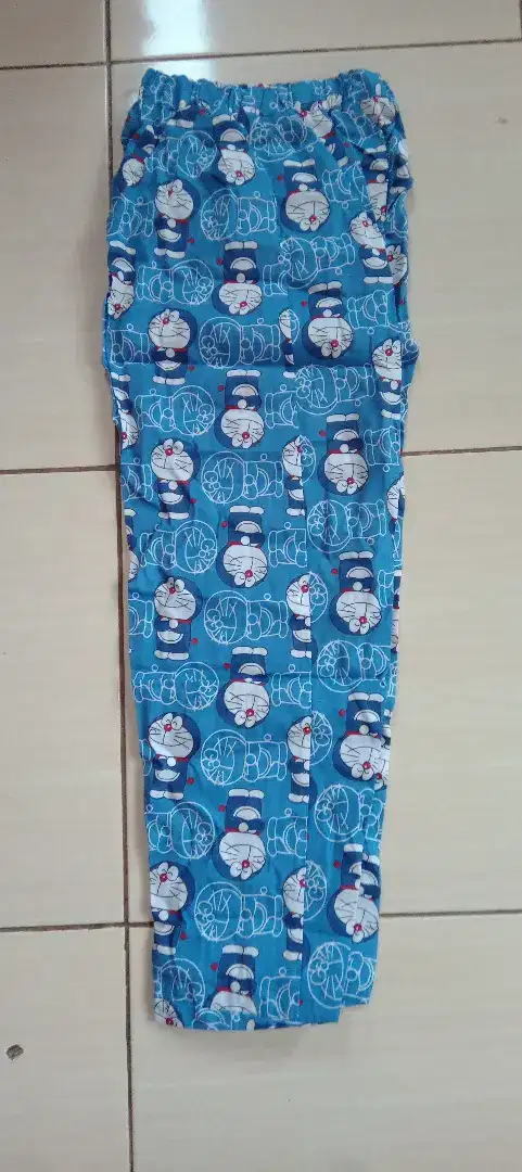 DIJUAL CELANA PANJANG PIYAMA MOTIF DORAEMON