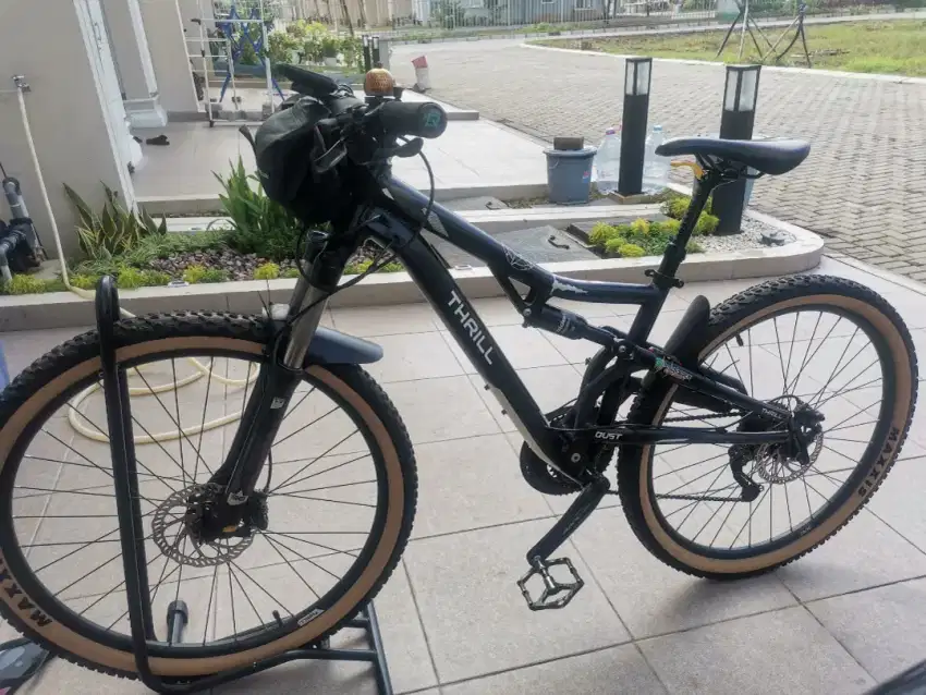 Jual sepeda gunung Thrill Oust 3.0 (Harga Nego)