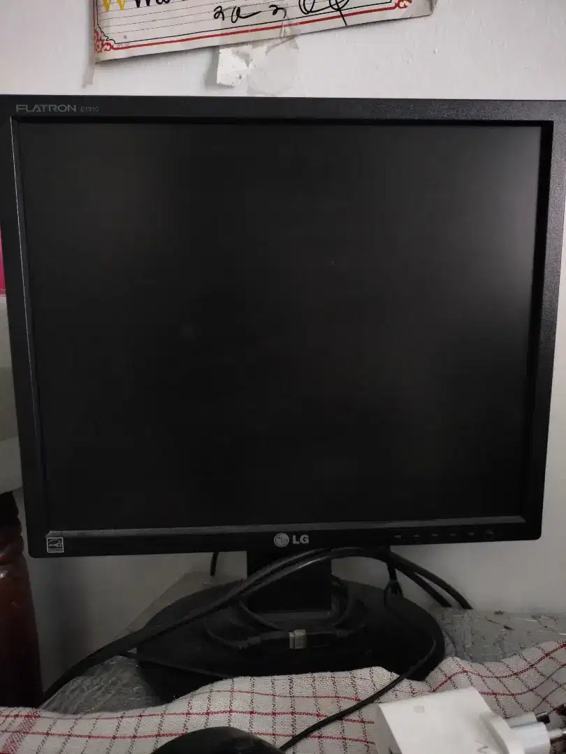 Monitor LG flatron