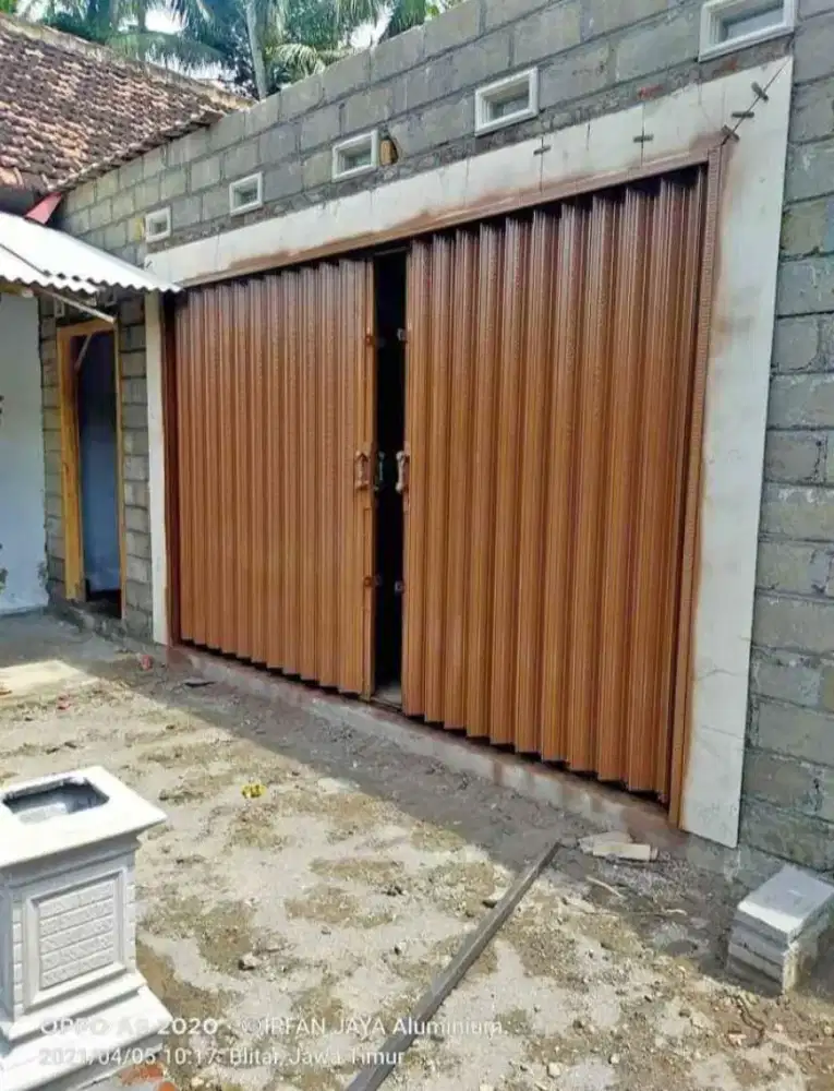 Follding gate rolling door murah
