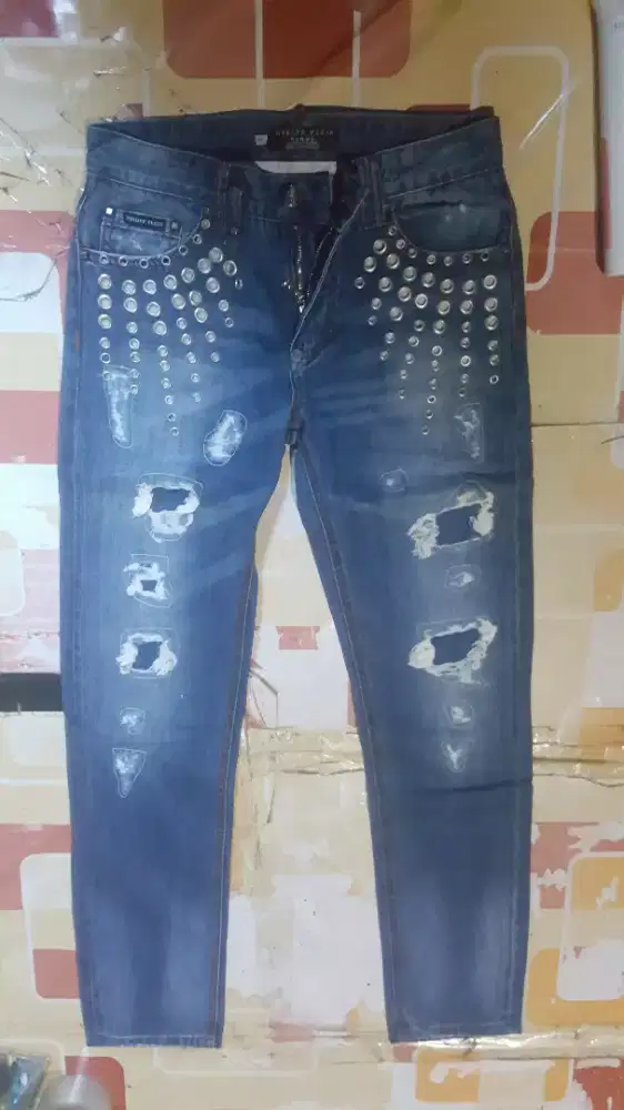 celana jean pilip plein