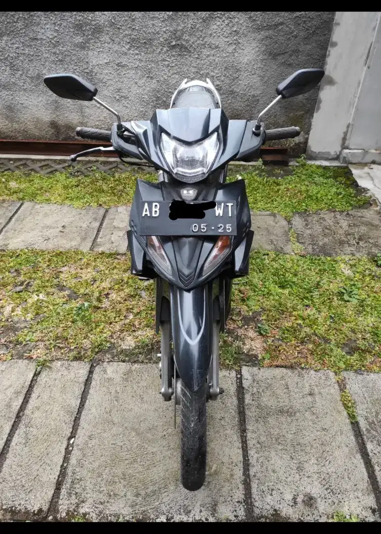 Kawasaki motor pribadi
