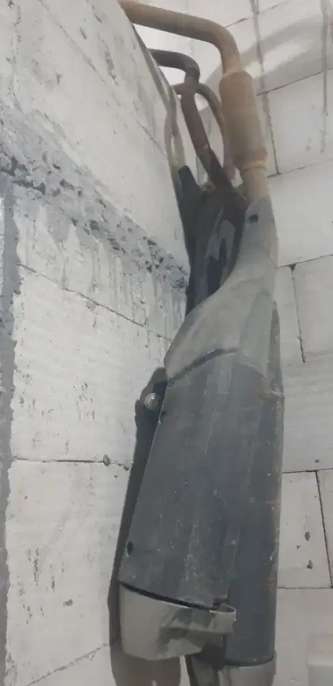 Knalpot standar yamaha r15v3