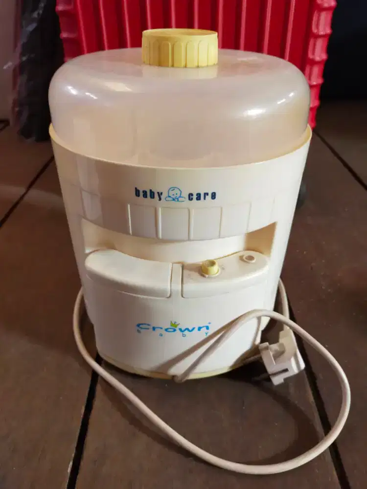 Tempat untuk kukus botol baby isi 6