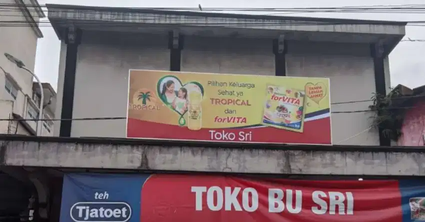 Papan nama toko reklame