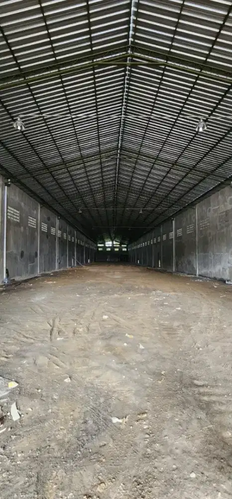 DI SEWAKAN GUDANG DI SOLO