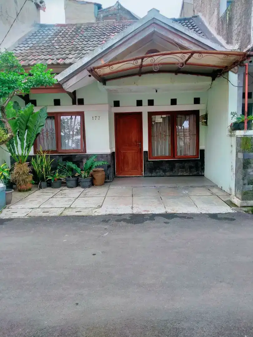 Dijual / Dikontrakan, Riung Bandung