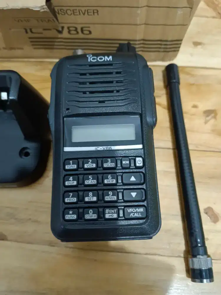 HT ICOM IC V86 Full set siap pakai Plus Bonus Antena Stick Panjang