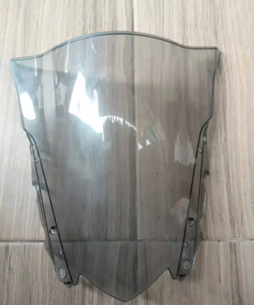 visor Yamaha R25 Orisinil
