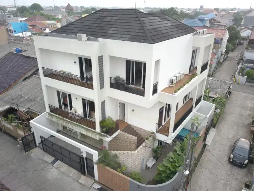 Rumah Mewah Minimalis Strategis Bisa Untuk Kantor