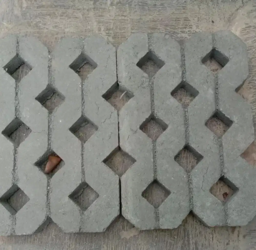 Gresblock preshidrolik K250 tebal 6cm