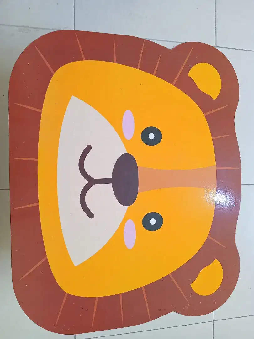 Meja belajar kayu bekas