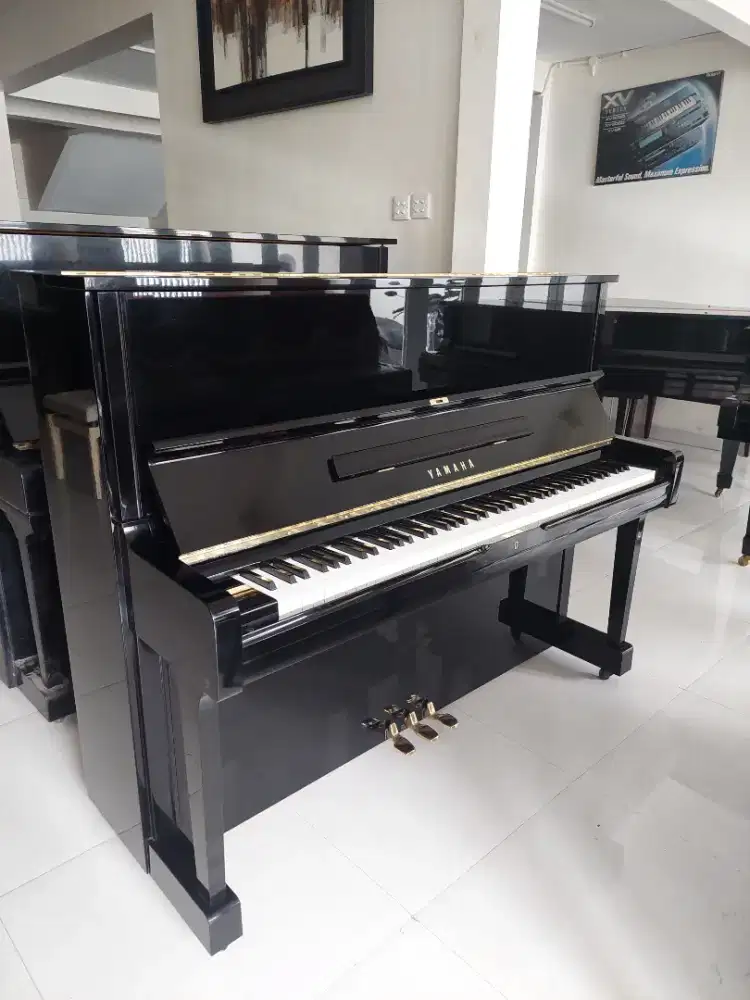 Piano Yamaha U1 A seri tinggi